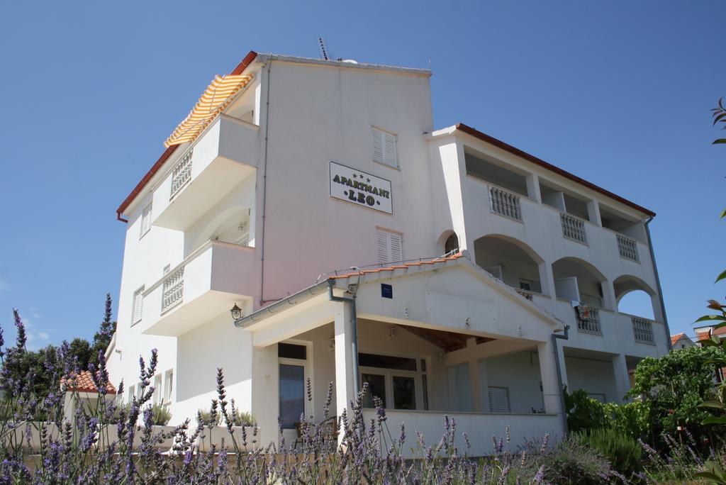 Apartments Leo Petrcane Eksteriør bilde